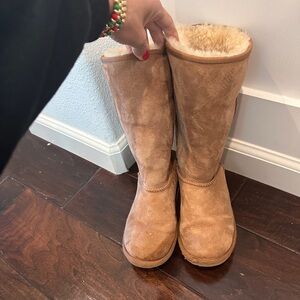 Classic kids tall Ugg boots in chestnut